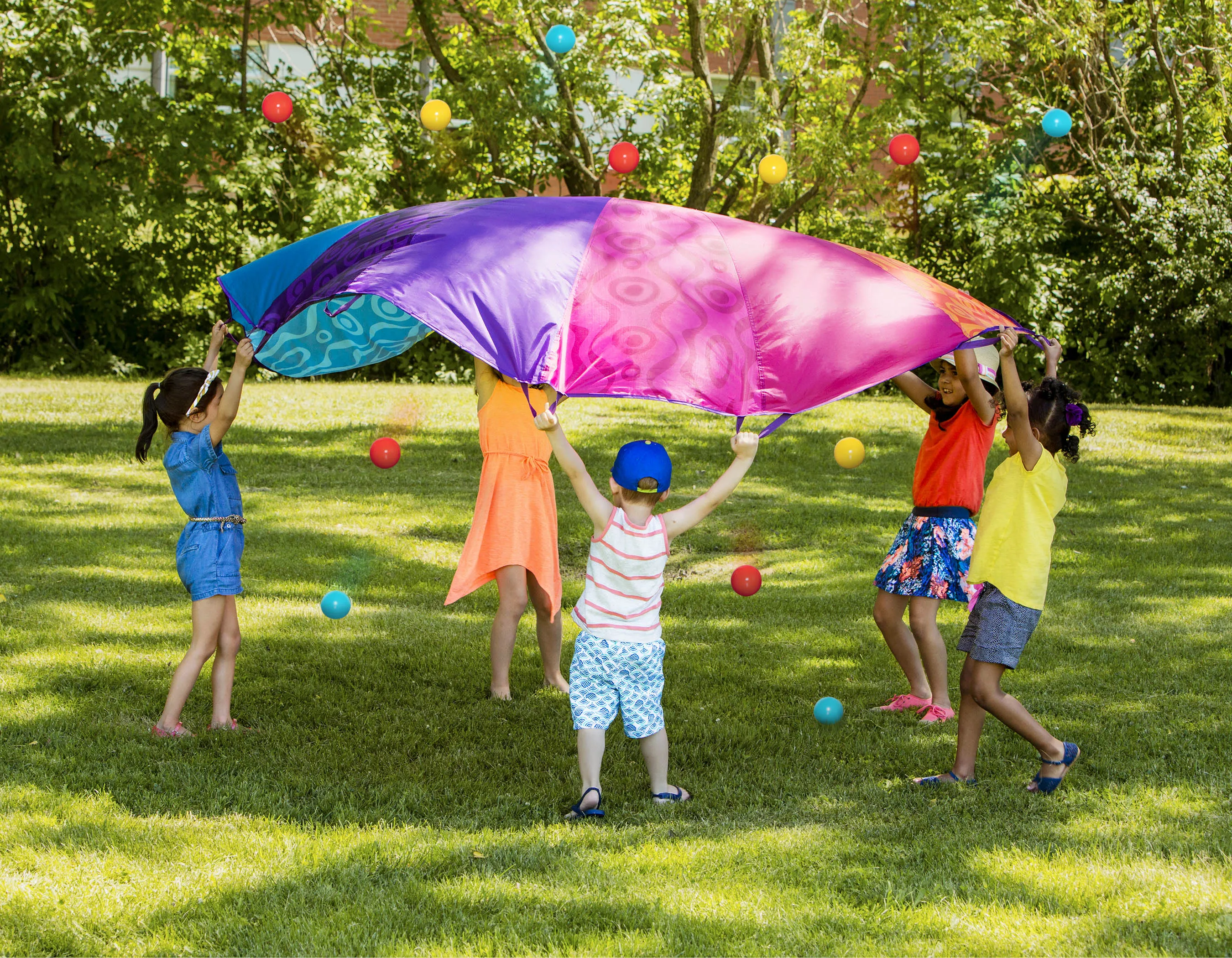 B. Toys Woo-Hue Parachute