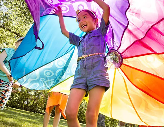 B. Toys Woo-Hue Parachute